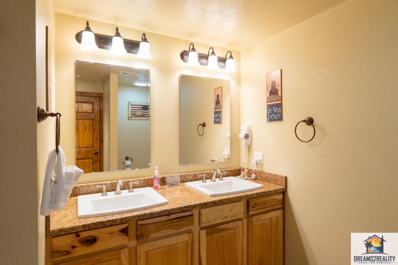 Forest Heights Lodge - 6Br - Pool Table - Near Silver Dollar City - Free Tickets Included Бренсон Екстер'єр фото